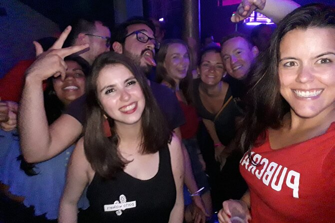 4-hour Guided Porto Pub Crawl with 6 drinks and VIP CLUBentry - The drink deal: six included, how to manage the pacing