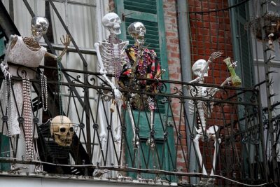 Adults Only Haunted Pub Crawl in New Orleans - Starting at Bon’s on Decatur Street and the Jackson Square Hook