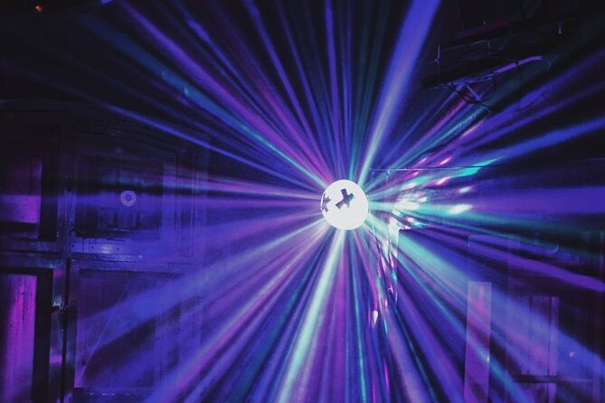 Alternative Berlin Pub Crawl - The Nightclub Finish: Where the Energy Peaks