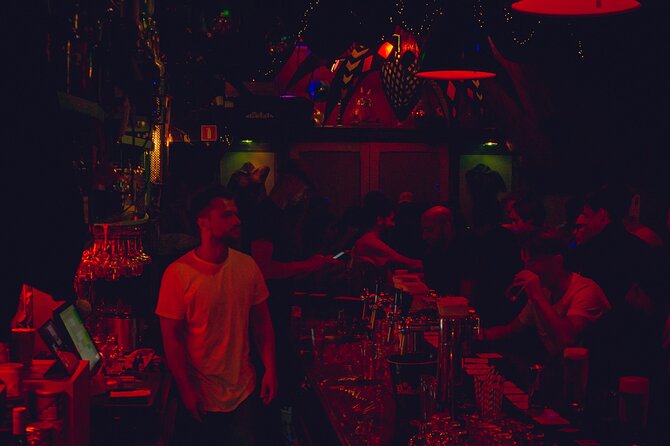 Amsterdam Private Pub Crawl in the City Center - Stop 1: The Red Light District Bar Crawl Energy