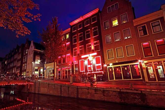 Amsterdam Red Light District Pub Crawl - Key takeaways before you go