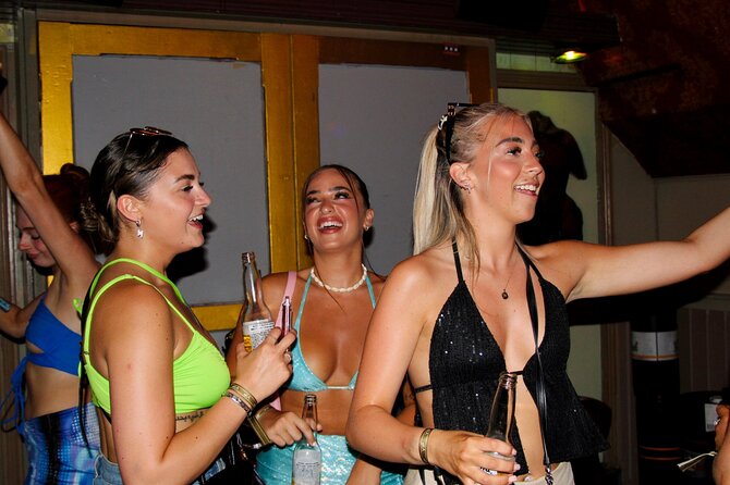 Amsterdam Red Light District Pub Crawl - Why this Red Light District crawl fits a 5-hour night