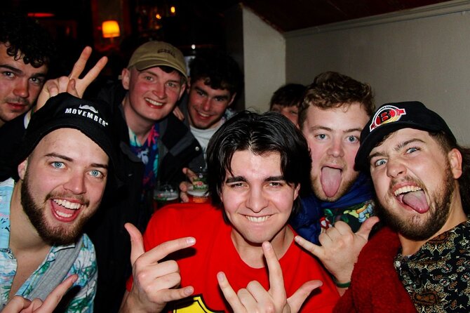 Amsterdam Red Light District Pub Crawl - Dress code, ID, and the small extra fees that can surprise you