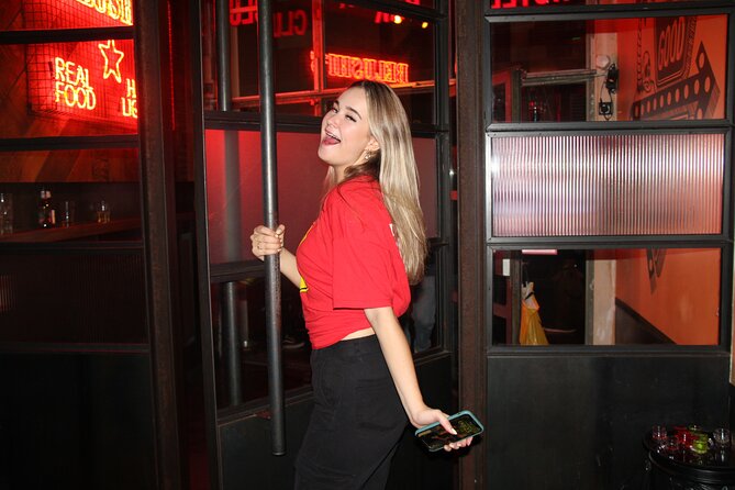 Amsterdam Red Light District Pub Crawl - Should you book this Amsterdam Red Light District pub crawl?