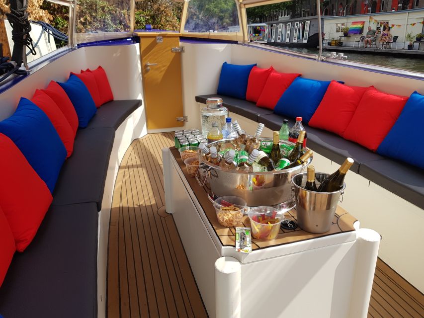 Amsterdam: Red-Light District Pub Crawl and Booze Boat Tour - How the 1-Day Timing Fits Together (Boat First, Party After)