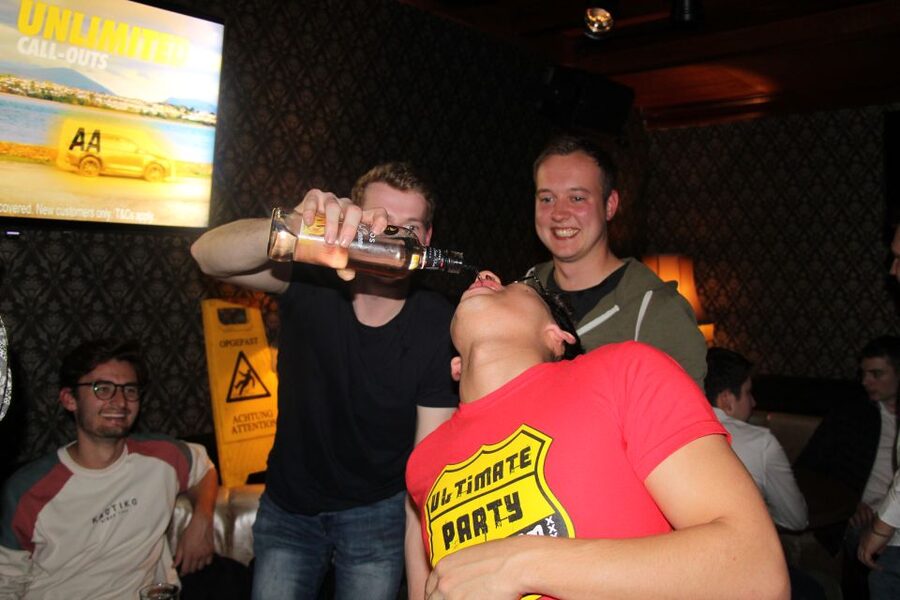 Amsterdam: Red-Light District Pub Crawl and Booze Boat Tour - Price and Value: Is $56 a Good Deal for This Package?