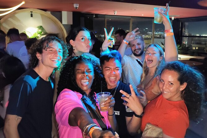 Athens Pub Crawl with 1hr Open Bar & VIP Nightclub Access - Group size: meeting people vs. losing the personal touch