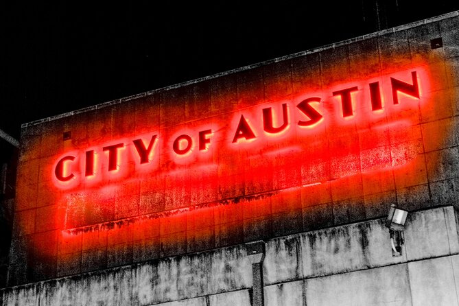 Austin Haunted Pub Crawl Walking Tour - Friends Bar and Buffalo Billiards Lore