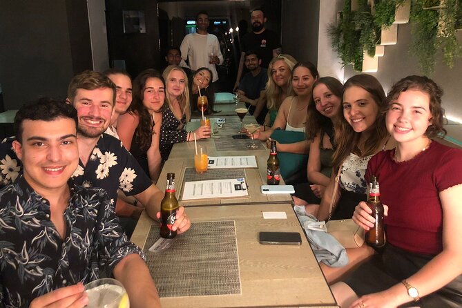 Barcelona Pub Crawl by KING -The Best Party tour & VIP Club Entry - Free Bar Entry and Welcome Shots: The Heart of the Night