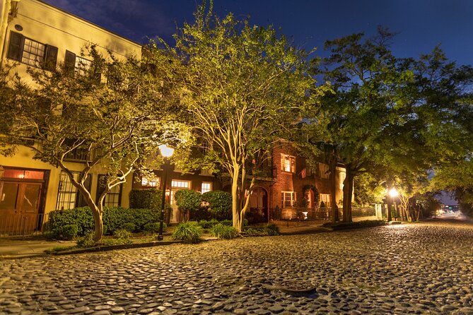 Bay Street Bastards Pub Crawl Shared Tour in Charleston - Price, timing, and what the $35 covers