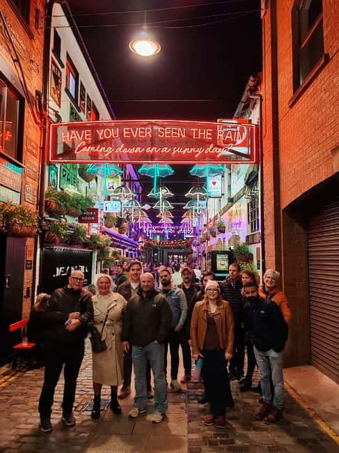 Belfast: Pub Crawl and Bar Walking Tour with Two Drinks - Walking Your Way Through Belfast’s Side Streets