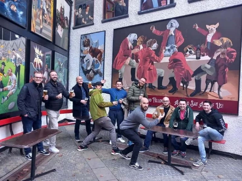 Belfast: Pub Crawl and Bar Walking Tour with Two Drinks - What Guides Do That Make or Break the Night