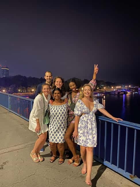 Belgrade: Bar Pub Club Crawl with 1 Hour Unlimited Drinks - What you’ll actually get: bar-party energy plus nightclub access
