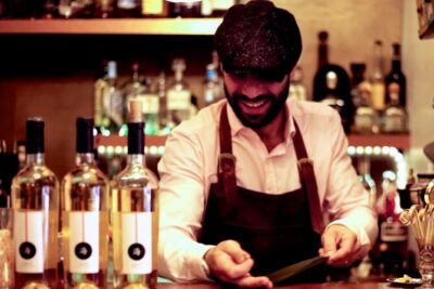 Bologna Pub Crawl to meet people - Meet at Piazzetta dei Servi di Maria, then head out into the night