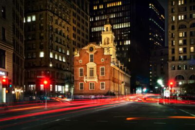 Boston: Boos and Brews Haunted Pub Crawl - The 21st Amendment stop: meeting the ghost of JFK over a drink