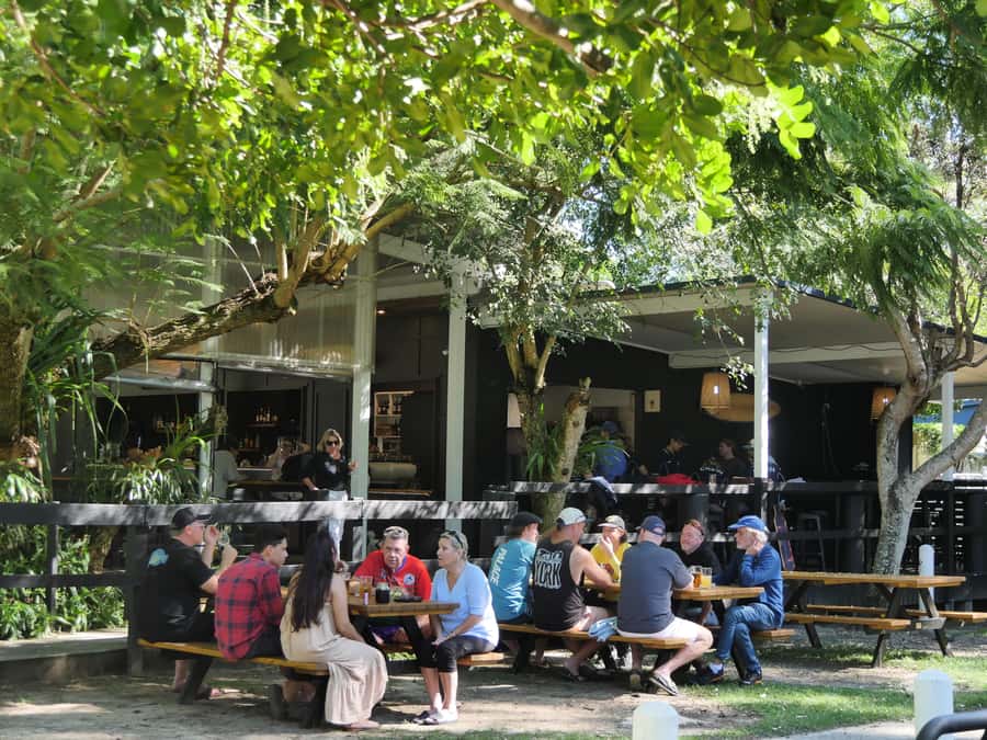 Brisbane: Island Pub Crawl with Lunch and High-Speed Boat - Key Points Before You Go