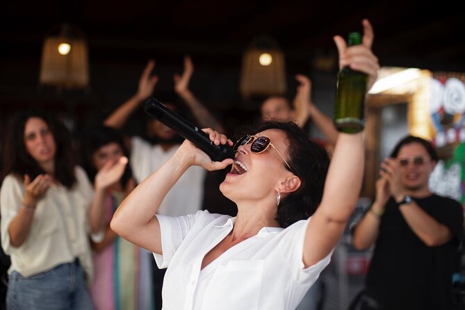 Brussels Pub Crawl Tour - Amalgame karaoke finale: sing, watch, and laugh at the awkward parts