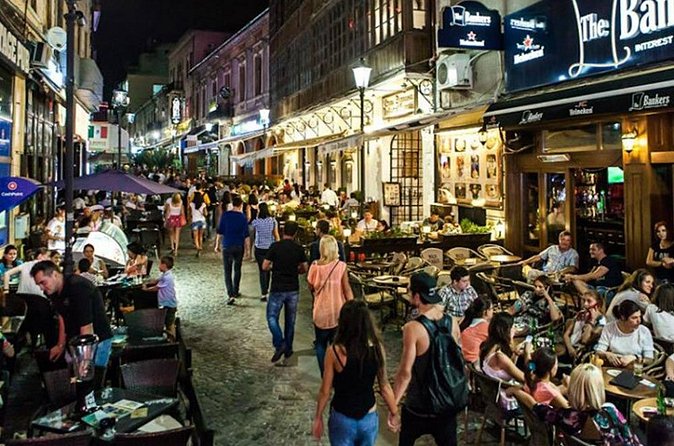 Bucharest Private Old Town Pub and Bar Crawl with Guide - The Vintage Pub: longer time for conversation and beer runs