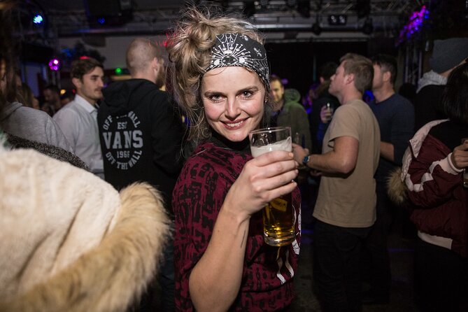 Budapest Party District Bar-Hop with 2hrs Unlimited Drinks - 2 hours unlimited drinks: how to make it work for you
