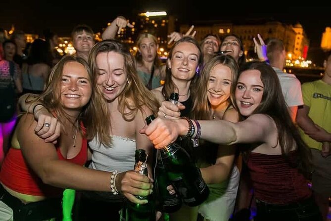 Budapest: Pub Crawl & Ruin Bar Tour – Free Shots & VIP Entry - Ruin bars: why Budapest nightlife feels different