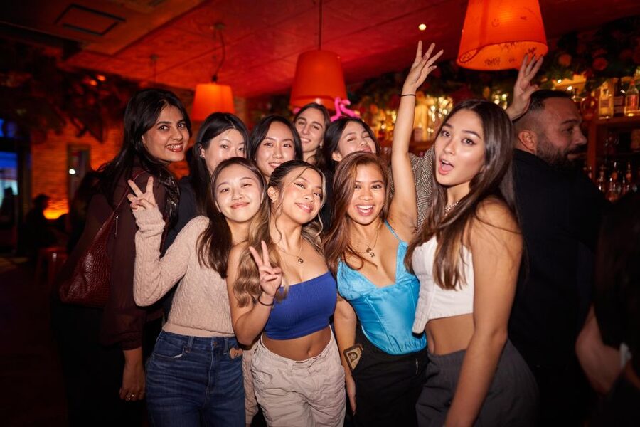 Camden Pub Crawl & Bar Tour London - Practical details you can’t ignore: dress code, footwear, and ID