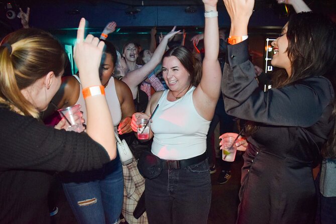Camden Pub Crawl in London - Dress Code, ID, and the Reality of a 7-Hour Night