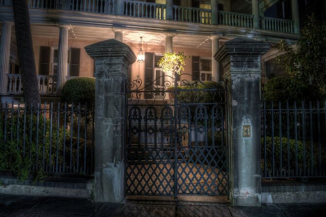 Charleston Haunted Pub Crawl - Drinks, Alcohol Rules, and How to Think About What’s Included