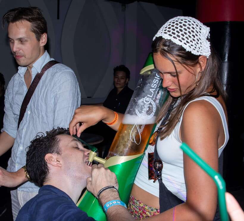 Chiang Mai Pub Crawl: The Best Nightlife in Town! - Stop 5 and the Boat Cruise: Water-Time in the Middle of the Party
