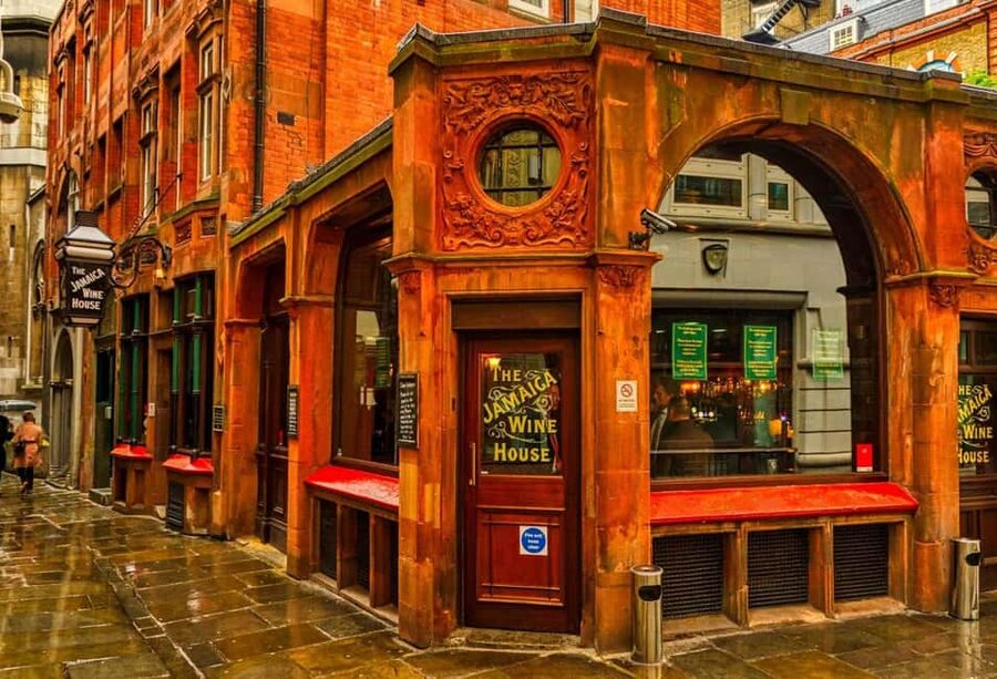City of London Historic Pub Tour with Beers and Bar Snacks - Key highlights