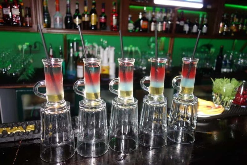 Cluj-Napoca: Weekend Pub Crawl - Dress code and ID: small details that can ruin your night