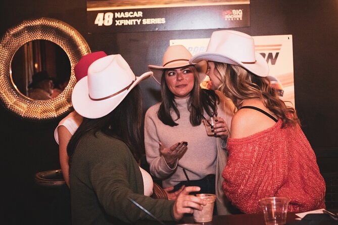 Cowboy Pub Crawl - CowboyHats, LineDancing, Trivia, Drinks, Bulls - Trivia with prizes: the game inside the nightlife