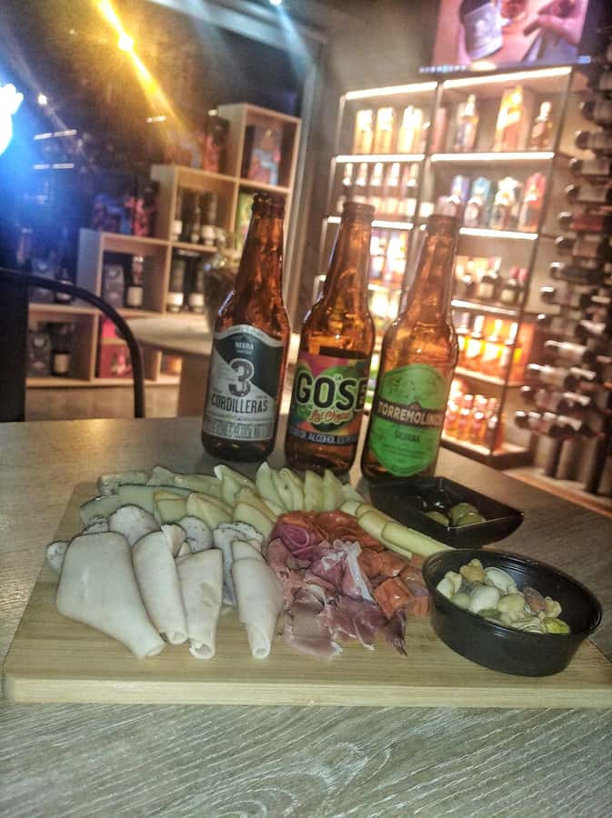 Craft Beer Pub Crawl in Cali - Stop 2: BBC Bodega Granada Cali (50 minutes of craft style comparisons)