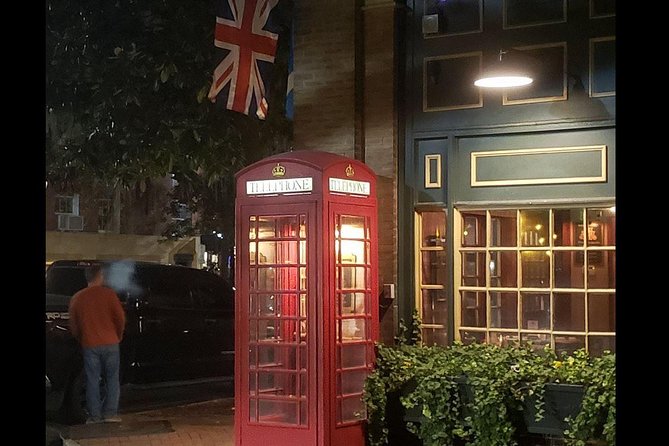 Creepy Crawl Night-Time Haunted Pub Walking Tour of Savannah's Historic District - Who this tour is best for (and who should rethink)
