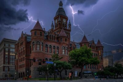 Dallas Spirits & Spirits Haunted Pub Crawl - Starting at Patrick’s Kennedy: where the tour really begins