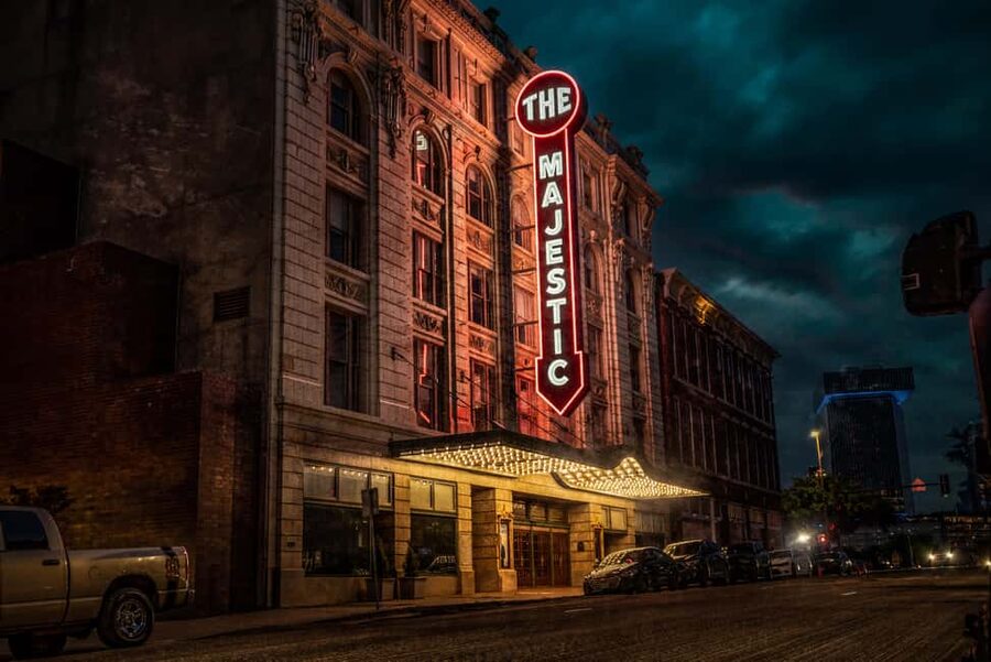 Dallas Spirits & Spirits Haunted Pub Crawl - Timing, walking, and weather: your comfort checklist