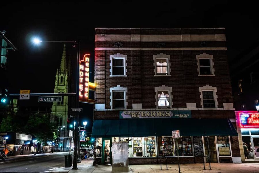 Denver: Spirits & Spirits Haunted Pub Crawl - The Guides: Where the Fun and Credibility Meet