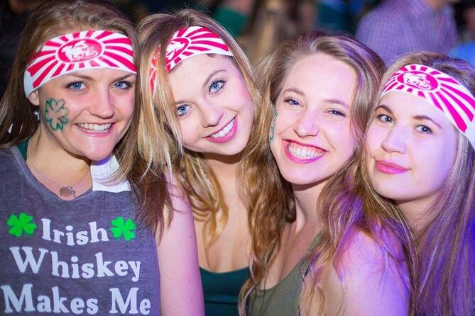 Drunken Monkey Pub Crawl with Open Bar & Club Entry - Drinking Games, Screens, and Welcome Shots: Included Fun That Helps You Stay in It