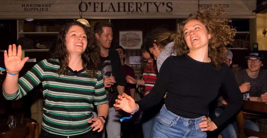 Dublin: Generation Pub Crawl - Group size, pacing, and why large crawls still work