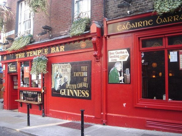 Dublin Historical Pub Tour with a Local: 100% Personalized & Private - Entering Dublin’s Pub Scene: What This Private Tour Really Feels Like