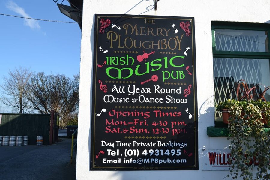 Dublin: Irish Night Show at the Merry Ploughboy Pub - Getting There: Dublin Center vs the Pub Location