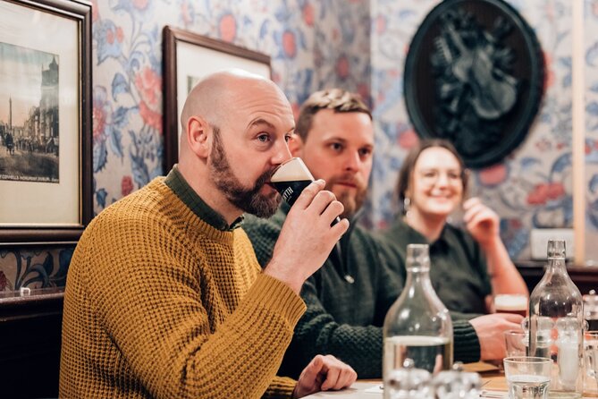 Dublin Storytelling Pub Tour - 3 stops, drinks & local snacks - Booking timing and weather reality in Dublin