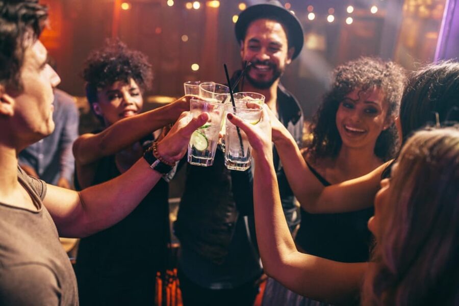 Düsseldorf Pub Crawl - 4 Locations, Shots & Club Entry - Key things to know before you go