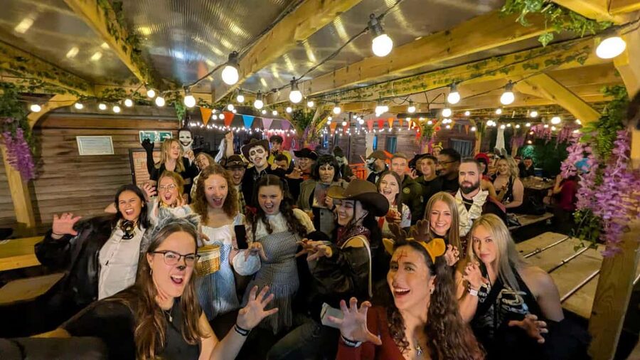 Edinburgh: The Original Pub Crawl 7 Bars 7 Shots & Discounts - VIP entry and no-cover stops: where the savings can actually show up