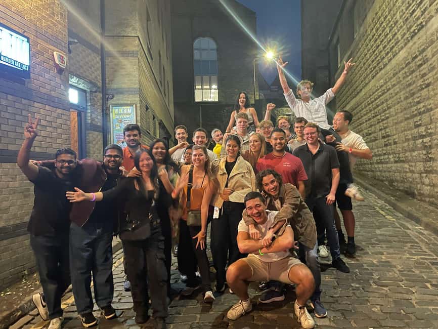 Edinburgh: Ultimate Pub Crawl Party with 7 Bars & 1 Club - Getting Started at OX184: Timing, Hosts, and First Impressions