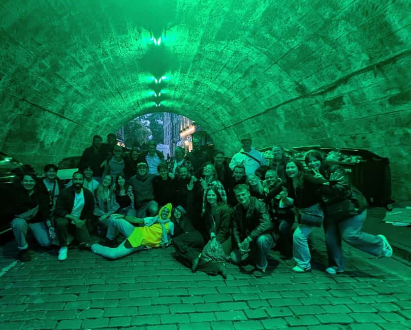 Edinburgh: Ultimate Pub Crawl Party with 7 Bars & 1 Club - The 7-Bar Route: How the Night Moves from One Stop to the Next