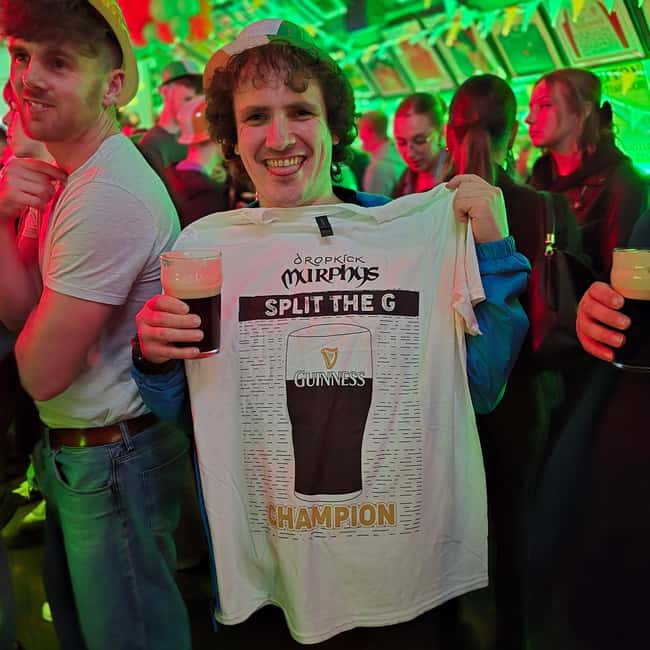 Edinburgh: Ultimate Pub Crawl Party with 7 Bars & 1 Club - 7 Free Welcome Shots and Drink Deals: Where Value Is Made or Lost