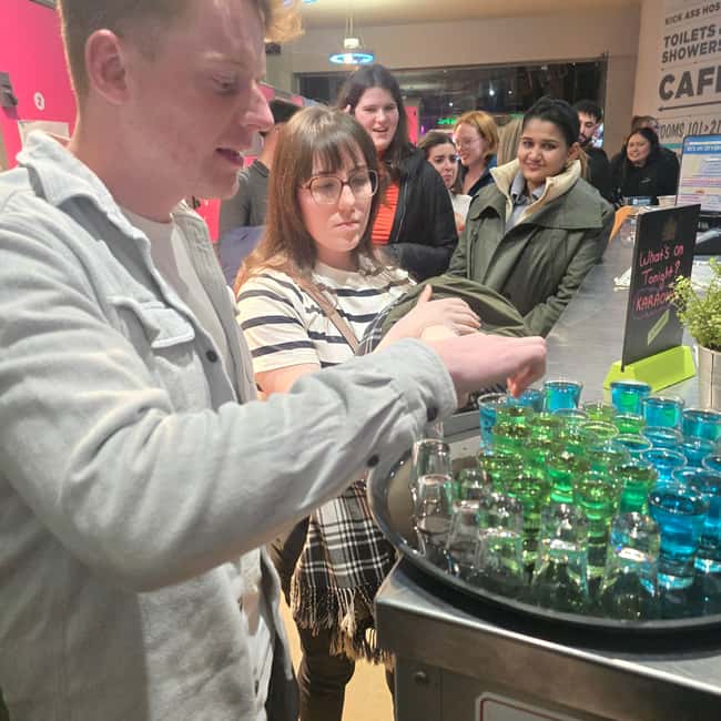 Edinburgh: Ultimate Pub Crawl Party with 7 Bars & 1 Club - Price and Value: Is $20 Worth a 6-Hour Night?