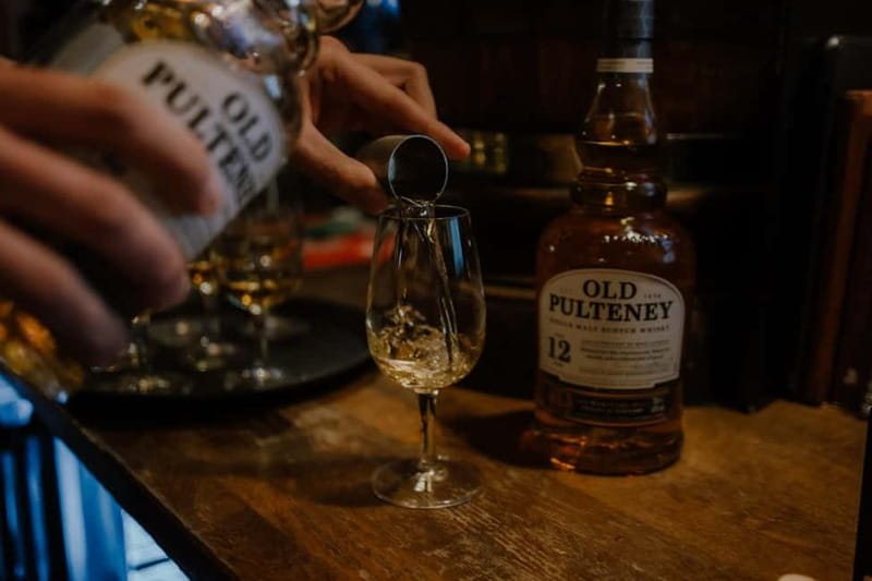 Edinburgh: Whisky Tasting and Storytelling in a Historic Pub - Key highlights worth marking on your map