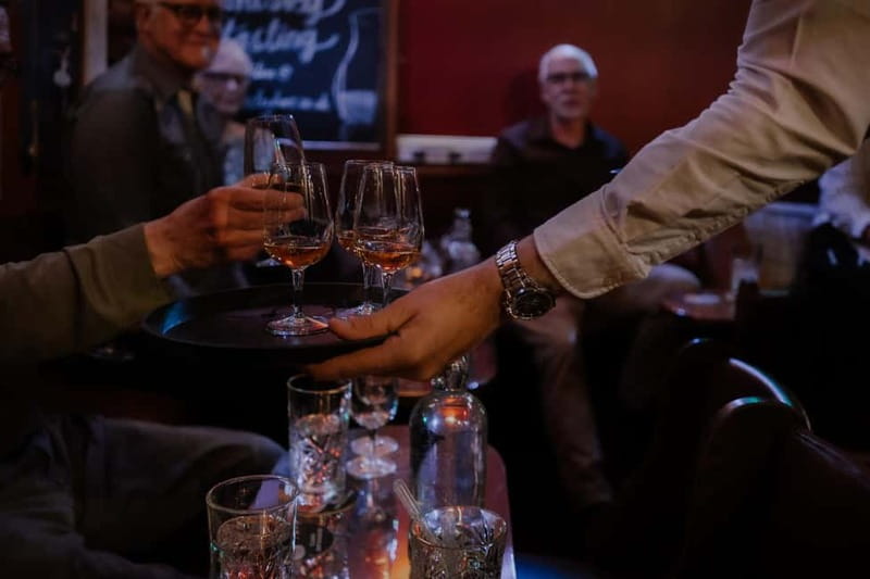 Edinburgh: Whisky Tasting and Storytelling in a Historic Pub - Should you book this Edinburgh whisky tasting?