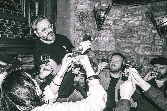 Explore Glasgow: Scottish Rogue Whisky Walking Pub Crawl - Key highlights in 60 seconds